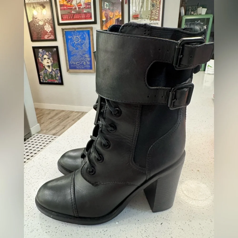 Tory Burch Brooke Combat Biker Leather Boots Size 7.5  in Black